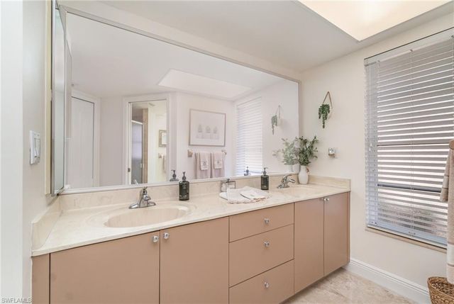 5450 Harborage DR, Fort Myers, FL 33908