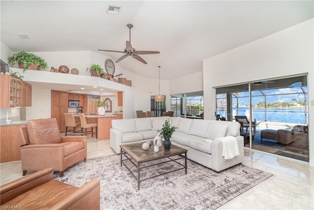 5450 Harborage DR, Fort Myers, FL 33908