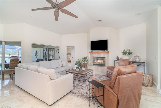 5450 Harborage DR, Fort Myers, FL 33908