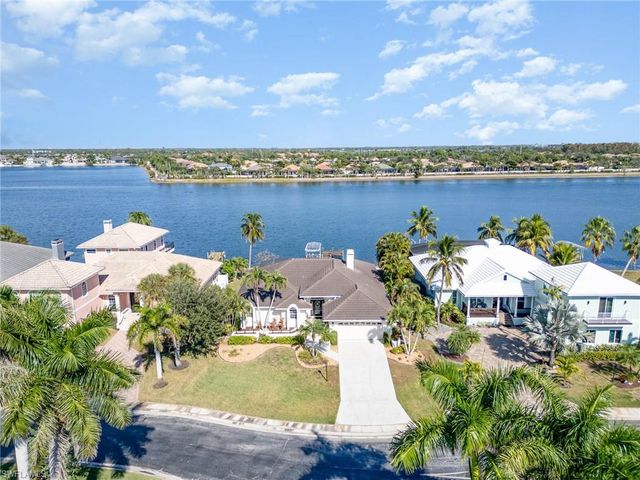 5450 Harborage DR, Fort Myers, FL 33908