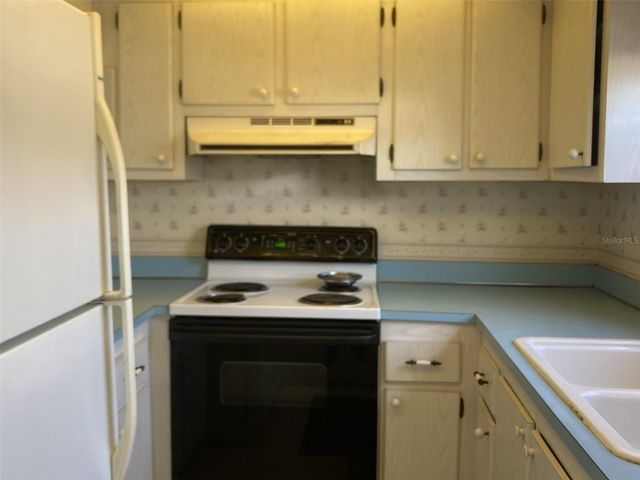 202 47TH AVENUE DRIVE W 135, Bradenton, FL 34207