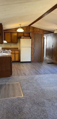 860 Lou Ann Ln, Clarksville, TN 37042