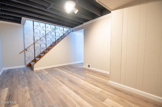 27 Bonner Drive, Queensbury, NY 12804