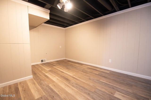 27 Bonner Drive, Queensbury, NY 12804