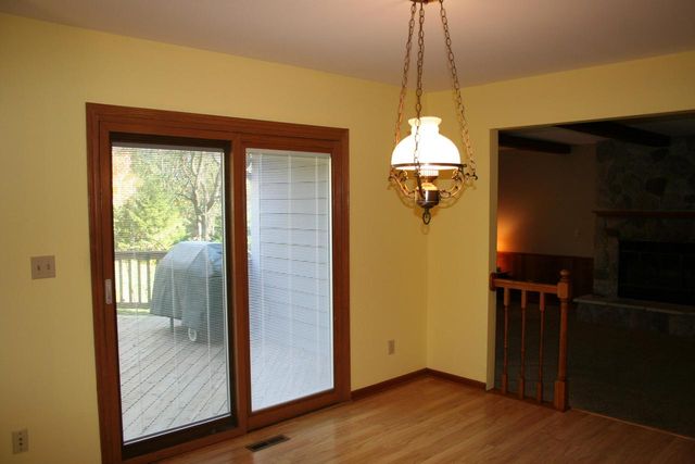 3427 E Elmwood DRIVE, Elmwood Park, WI 53405