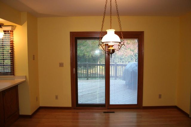 3427 E Elmwood DRIVE, Elmwood Park, WI 53405