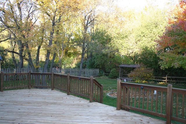 3427 E Elmwood DRIVE, Elmwood Park, WI 53405