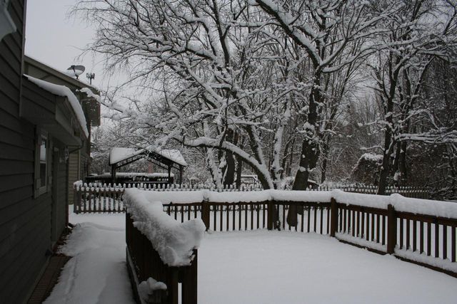 3427 E Elmwood DRIVE, Elmwood Park, WI 53405