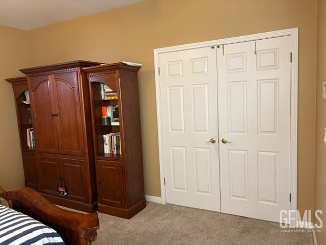 10200 Mersham Hill Drive, Bakersfield, CA 93311