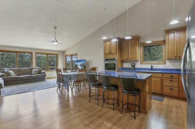 3073 Meadowbrook Drive NE, Lancaster, OH 43130