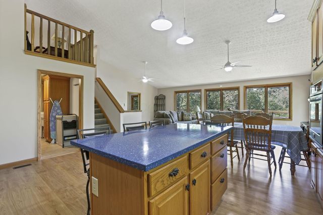 3073 Meadowbrook Drive NE, Lancaster, OH 43130