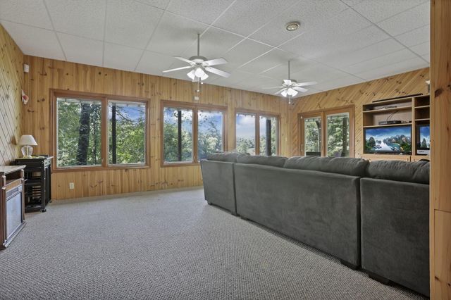 3073 Meadowbrook Drive NE, Lancaster, OH 43130