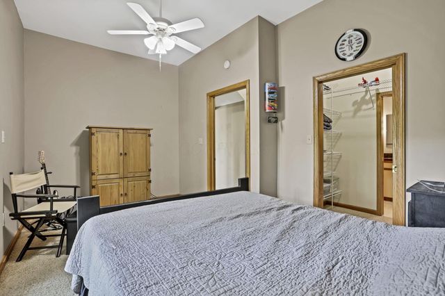 3073 Meadowbrook Drive NE, Lancaster, OH 43130