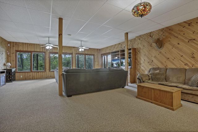 3073 Meadowbrook Drive NE, Lancaster, OH 43130