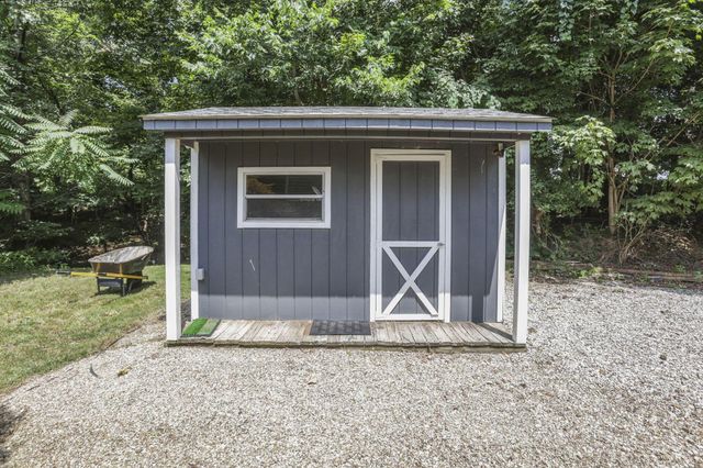 3073 Meadowbrook Drive NE, Lancaster, OH 43130