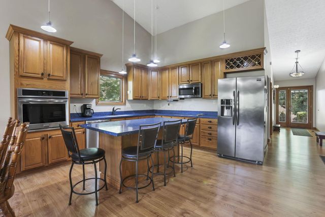 3073 Meadowbrook Drive NE, Lancaster, OH 43130