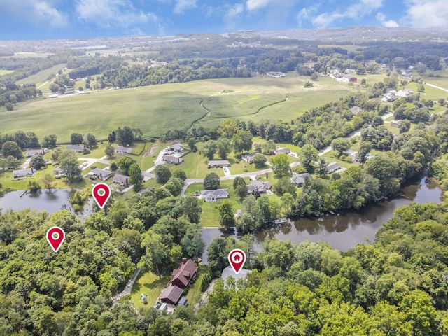 3073 Meadowbrook Drive NE, Lancaster, OH 43130