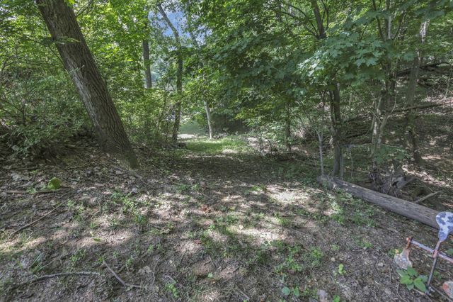 3073 Meadowbrook Drive NE, Lancaster, OH 43130