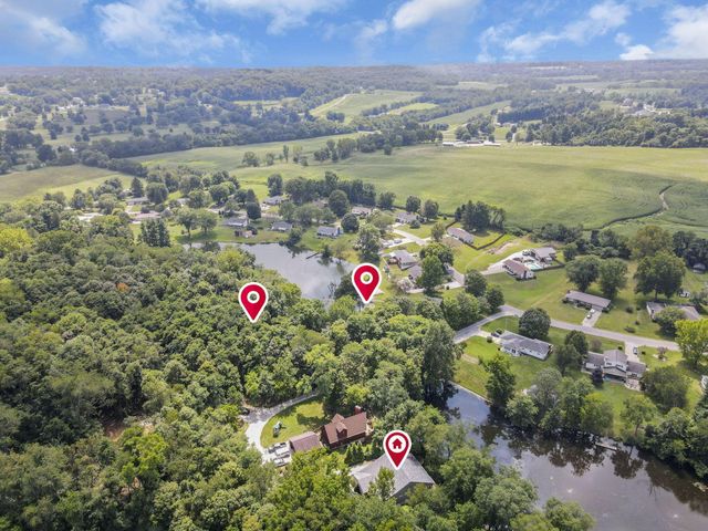 3073 Meadowbrook Drive NE, Lancaster, OH 43130