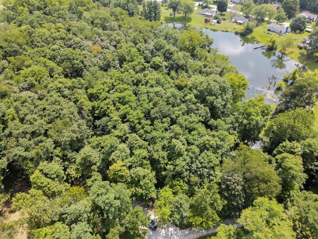 3073 Meadowbrook Drive NE, Lancaster, OH 43130