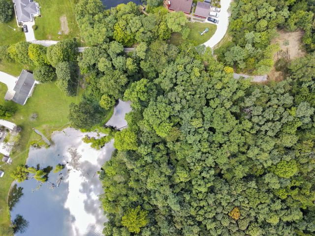 3073 Meadowbrook Drive NE, Lancaster, OH 43130