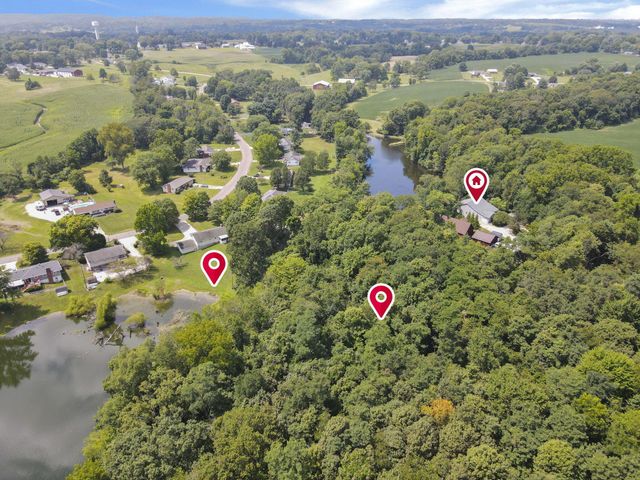 3073 Meadowbrook Drive NE, Lancaster, OH 43130