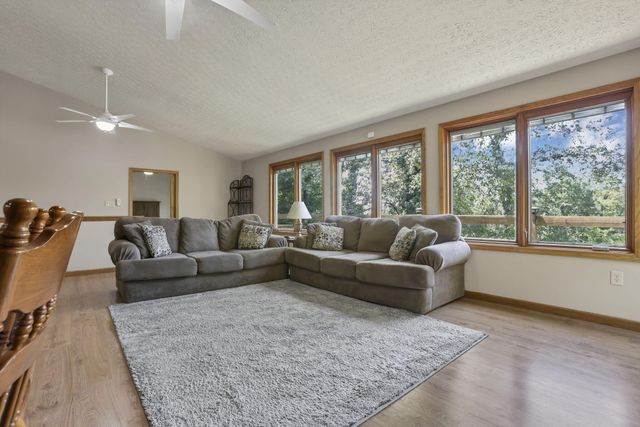 3073 Meadowbrook Drive NE, Lancaster, OH 43130
