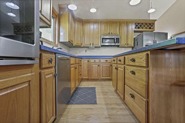 3073 Meadowbrook Drive NE, Lancaster, OH 43130