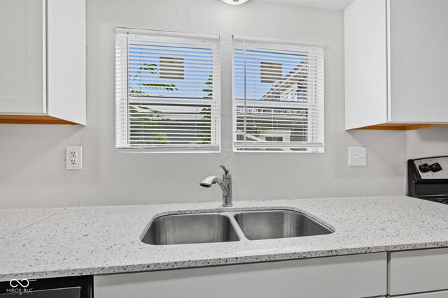 1606 Ringgold Avenue, Indianapolis, IN 46203