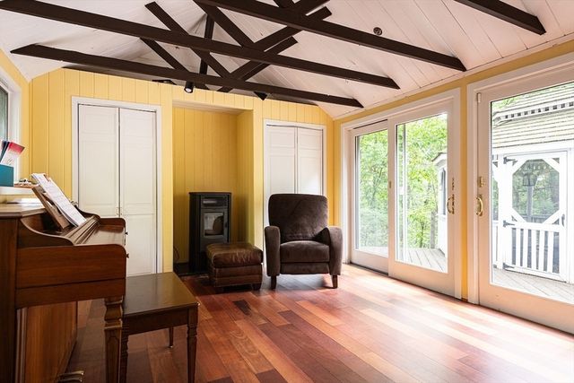 11 Juniper Ridge Rd, Lincoln, MA 01773