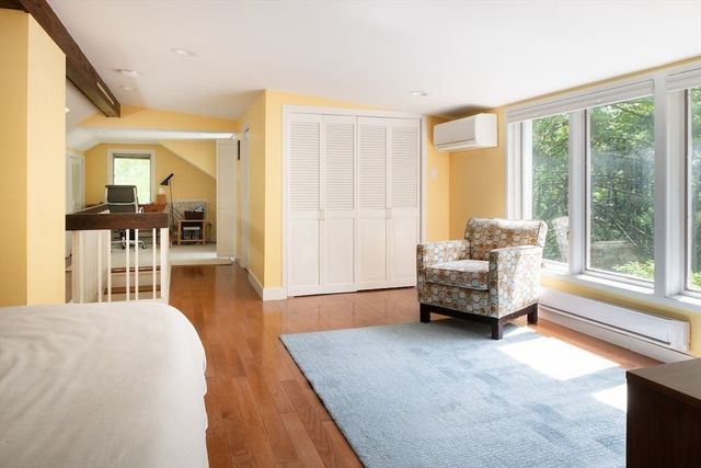 11 Juniper Ridge Rd, Lincoln, MA 01773