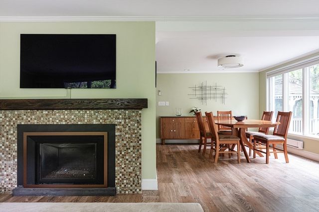 11 Juniper Ridge Rd, Lincoln, MA 01773