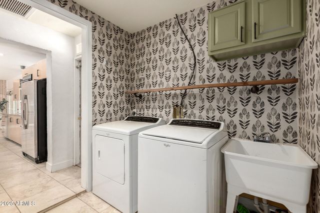 3718 N 36TH Street, Phoenix, AZ 85018