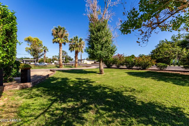 3718 N 36TH Street, Phoenix, AZ 85018