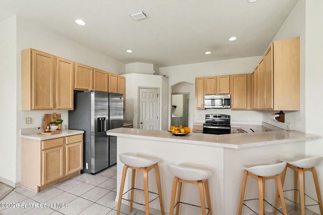 5761 Newbury Circle, Melbourne, FL 32940