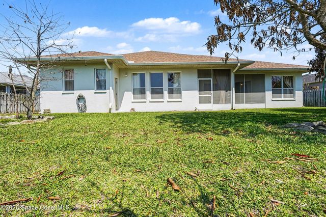 5761 Newbury Circle, Melbourne, FL 32940