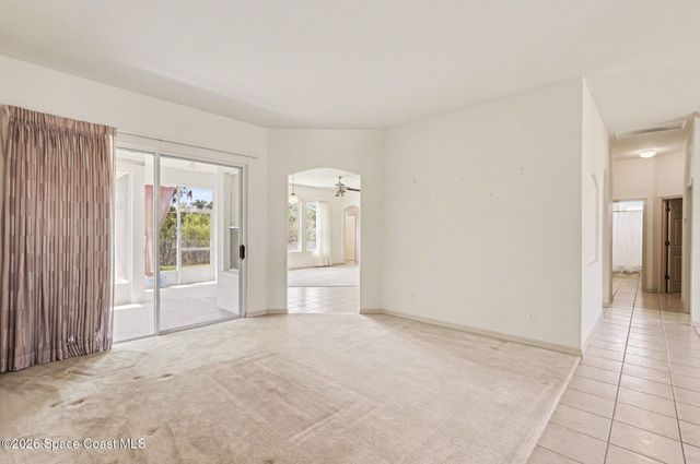 5761 Newbury Circle, Melbourne, FL 32940