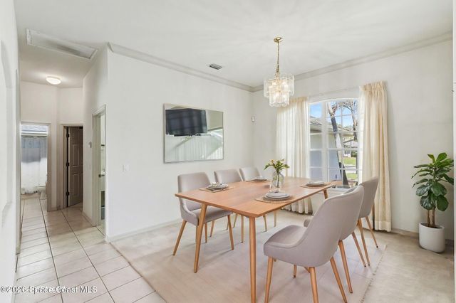 5761 Newbury Circle, Melbourne, FL 32940