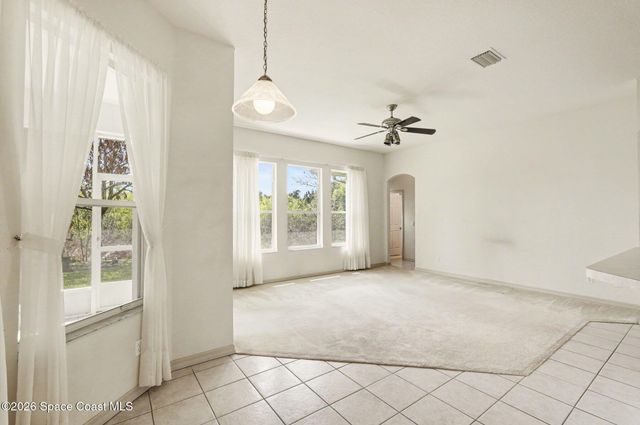 5761 Newbury Circle, Melbourne, FL 32940