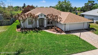 5761 Newbury Circle, Melbourne, FL 32940