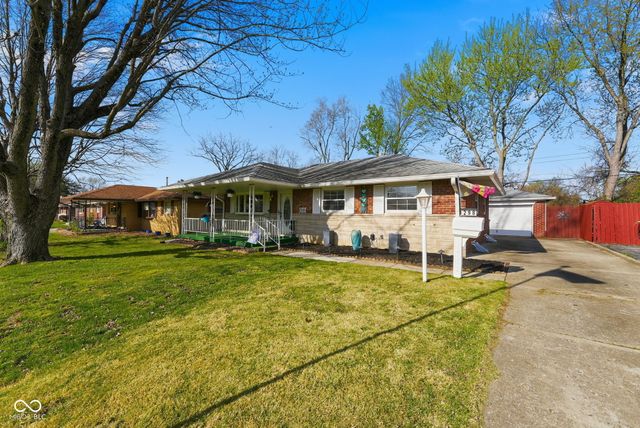 298 Clark Avenue, Beech Grove, IN 46107