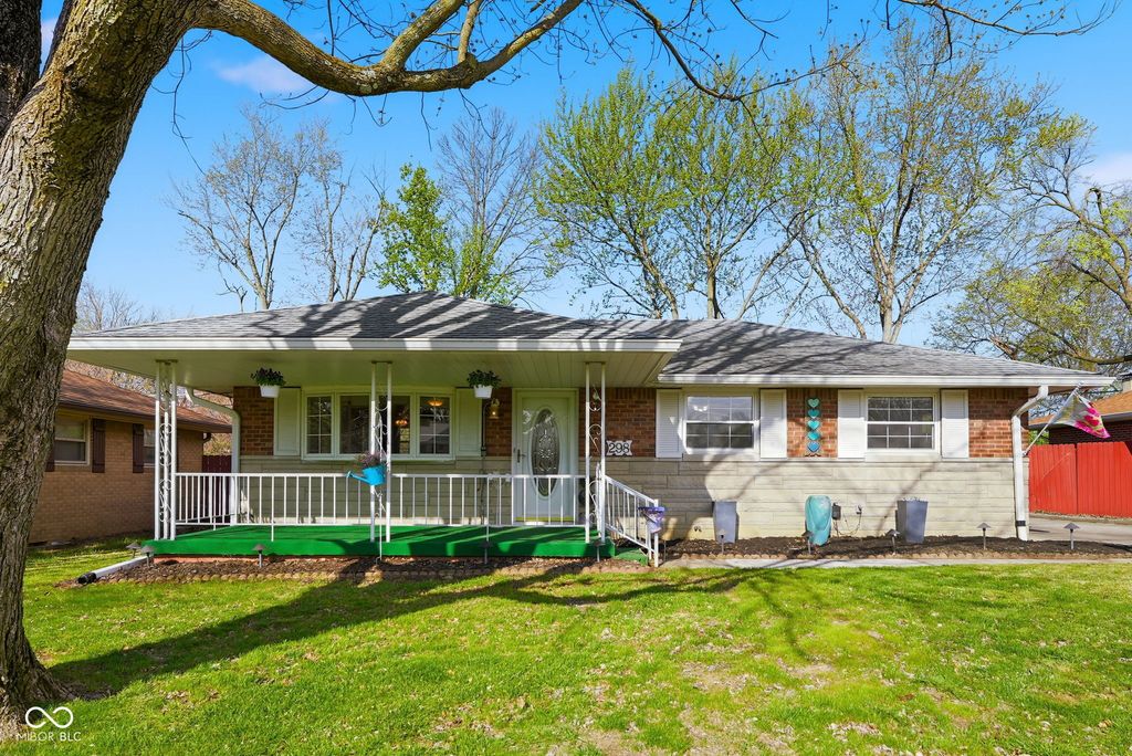 298 Clark Avenue, Beech Grove, IN 46107