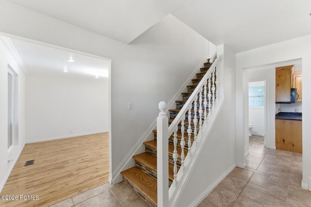 3463 S 400 East, Bountiful, UT 84010