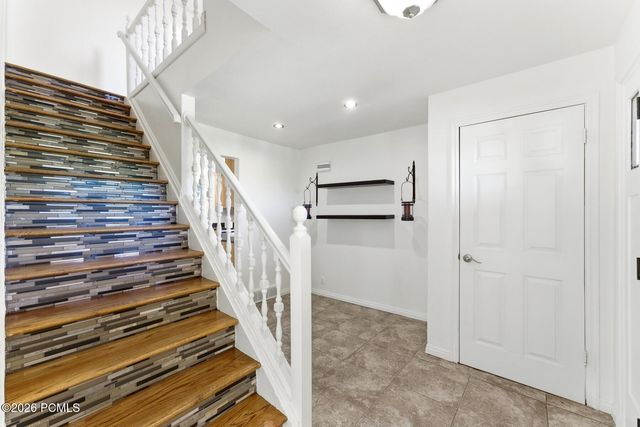 3463 S 400 East, Bountiful, UT 84010