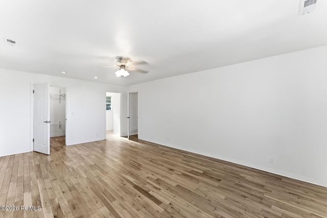 3463 S 400 East, Bountiful, UT 84010