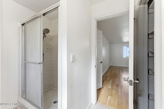 3463 S 400 East, Bountiful, UT 84010