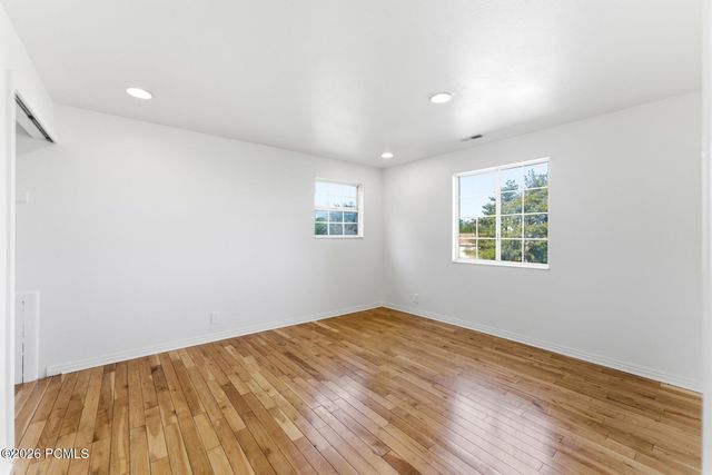 3463 S 400 East, Bountiful, UT 84010