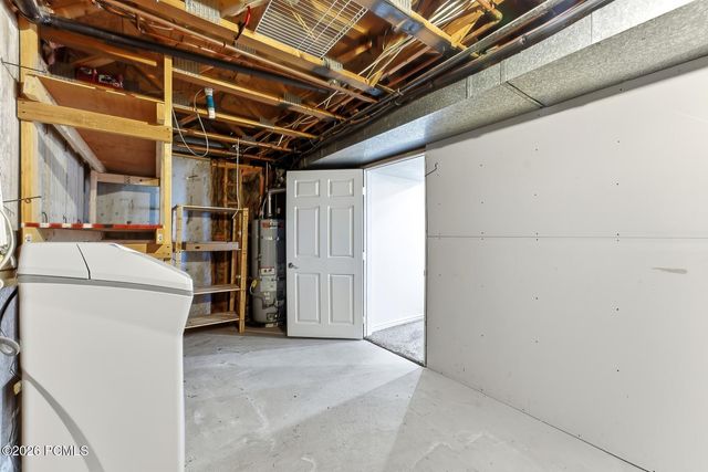 3463 S 400 East, Bountiful, UT 84010