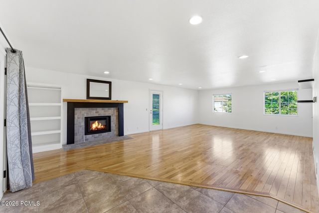 3463 S 400 East, Bountiful, UT 84010
