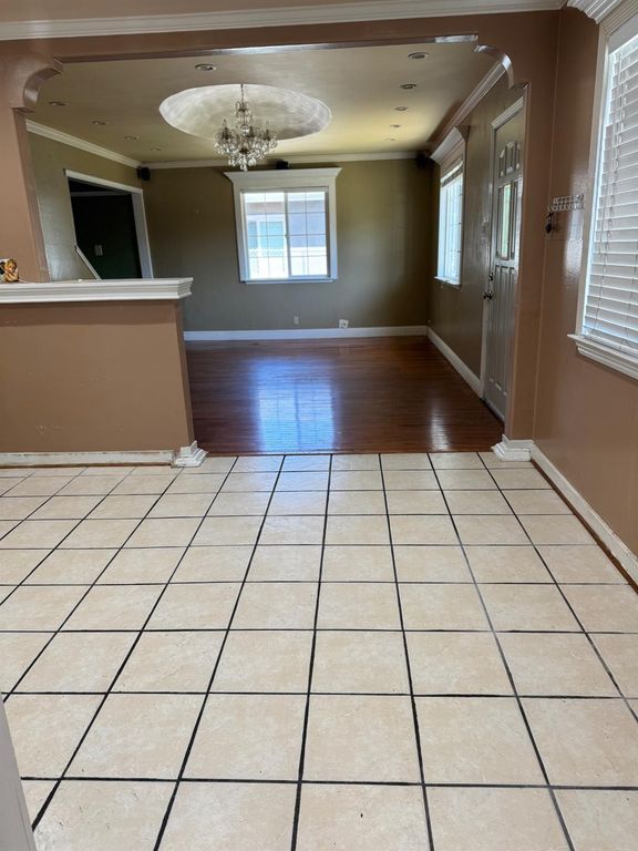 Image 6 of property listing at 2721 Aida Avenue, San Jose, CA 95122